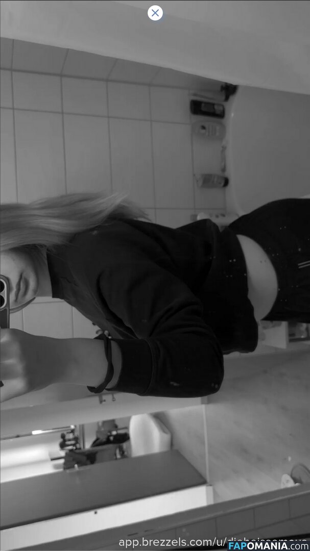dieheissemaus / uptempo_lea Nude OnlyFans  Leaked Photo #8