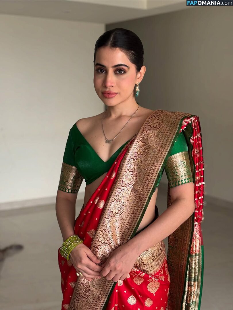Urfi Javed / urf7i Nude OnlyFans  Leaked Photo #3