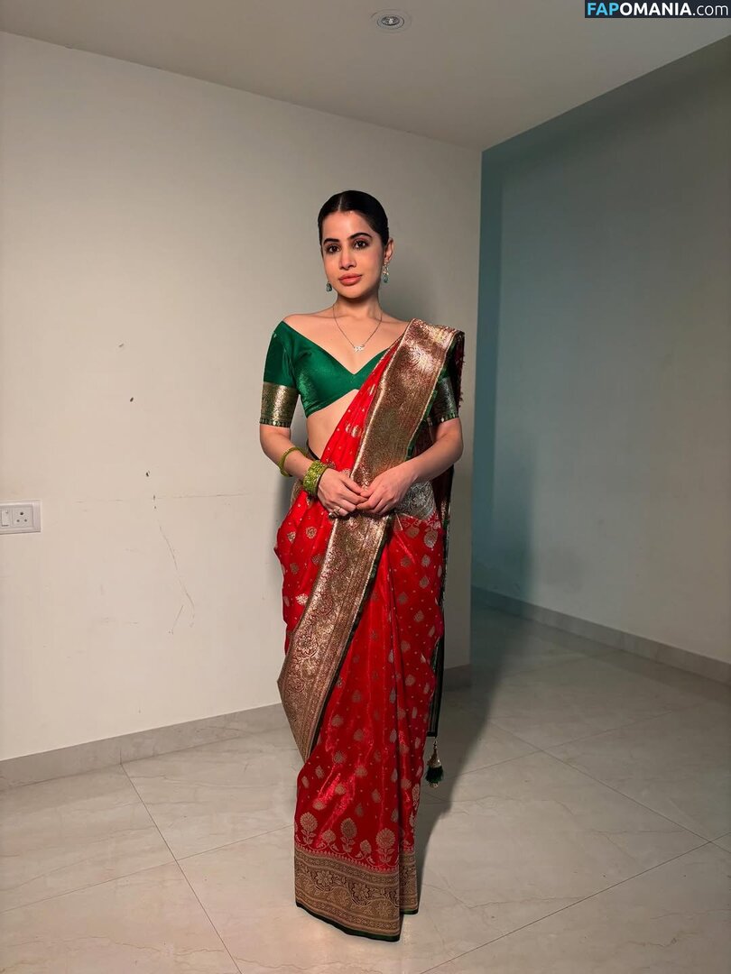 Urfi Javed / urf7i Nude OnlyFans  Leaked Photo #4