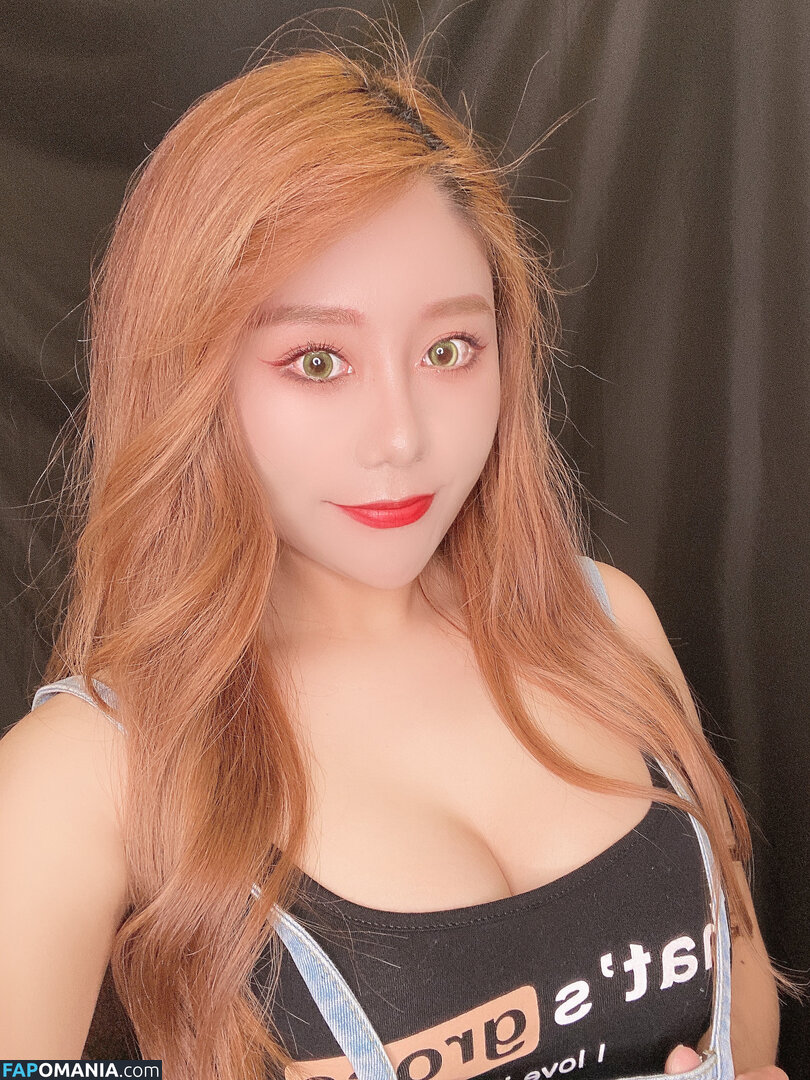 Uying / Yui ASMR / uying_87 Nude OnlyFans  Leaked Photo #88