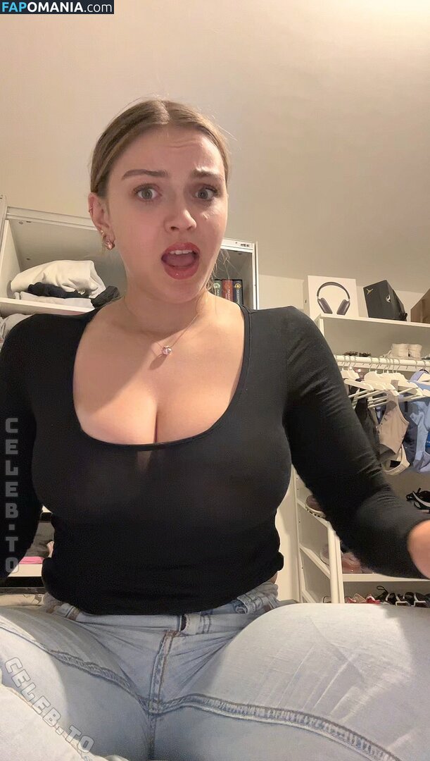 v.d.s.olivia Nude OnlyFans  Leaked Photo #4