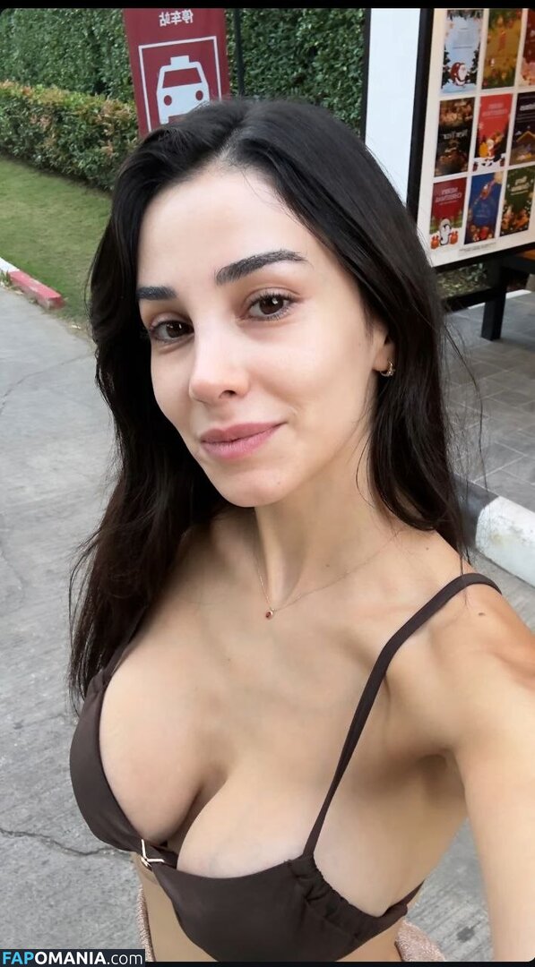 Vahide Bulu / buluvahide Nude OnlyFans  Leaked Photo #7