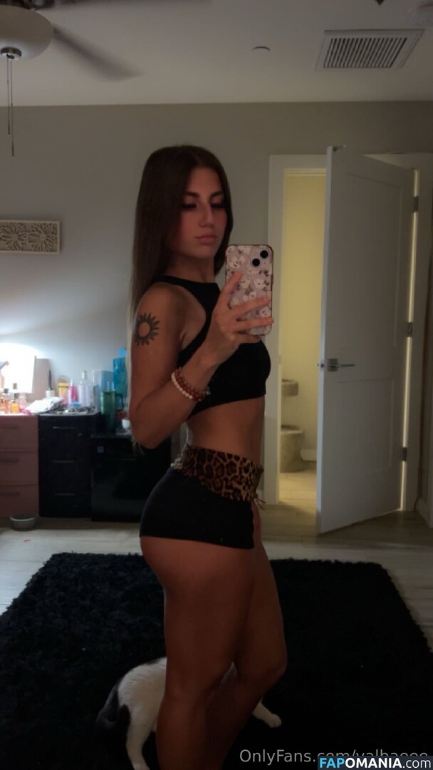 valbaeee Nude OnlyFans  Leaked Photo #13