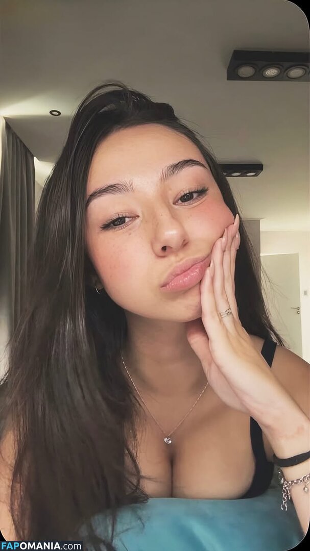603412882 / Valenmurolo / valemurolo Nude OnlyFans  Leaked Photo #8