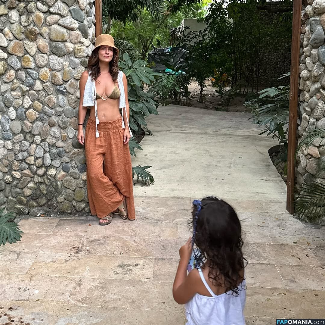 Valentina Acosta / https: / valentinaacosta / valentinabailarina Nude OnlyFans  Leaked Photo #3