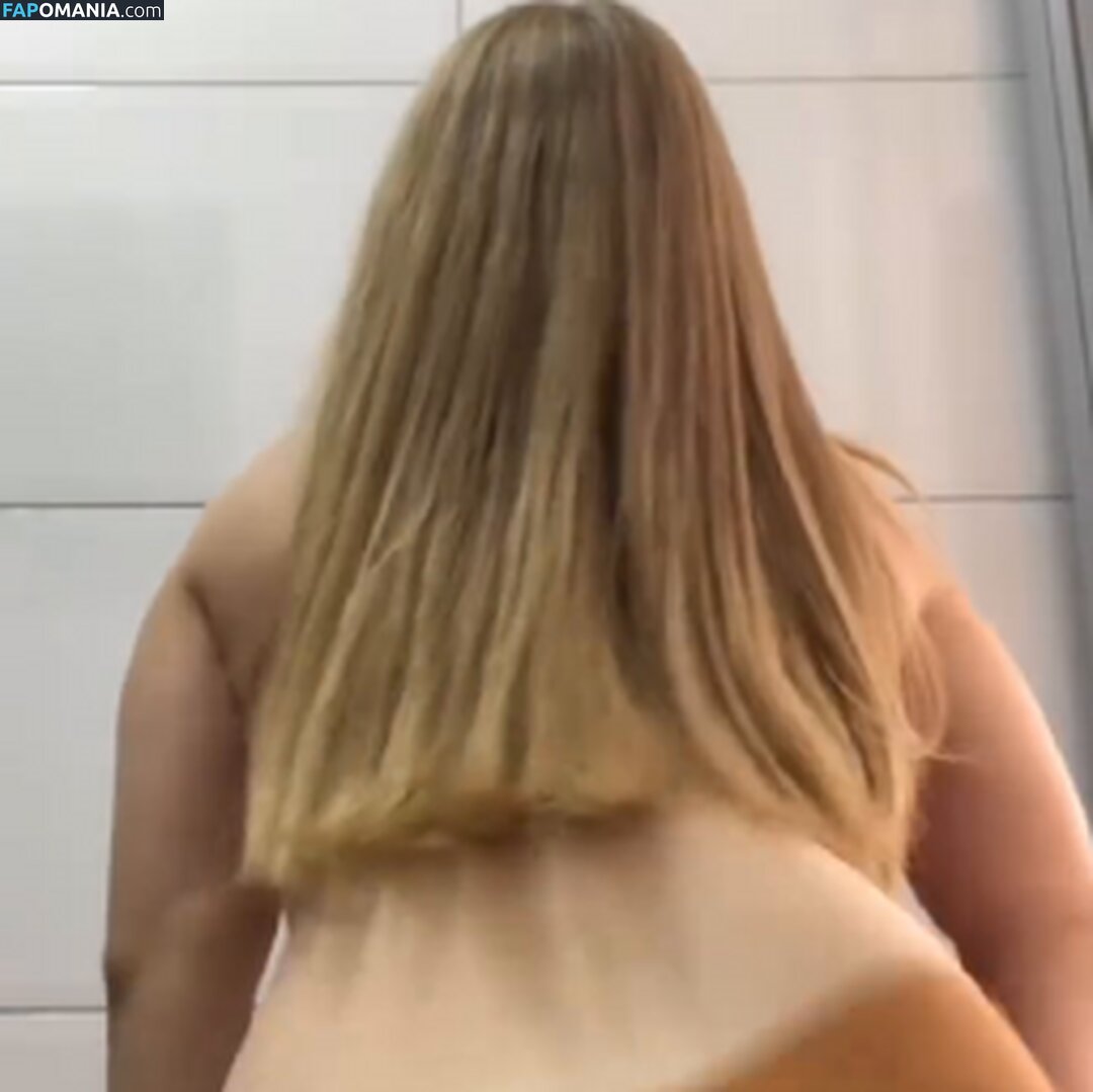 Valentina Bianca / _elvass_1 Nude OnlyFans  Leaked Photo #2