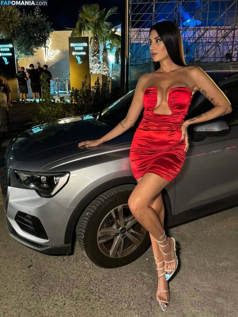 Valentina Vignali / valentinavignali Nude OnlyFans  Leaked Photo #5