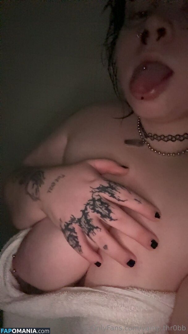 vamp.thr0b / vamp.thr0bb Nude OnlyFans  Leaked Photo #7