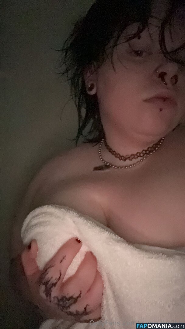 vamp.thr0b / vamp.thr0bb Nude OnlyFans  Leaked Photo #8