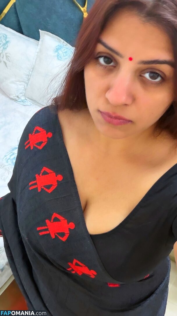 Vandana Pathak / me_mrs_vandana Nude OnlyFans  Leaked Photo #1