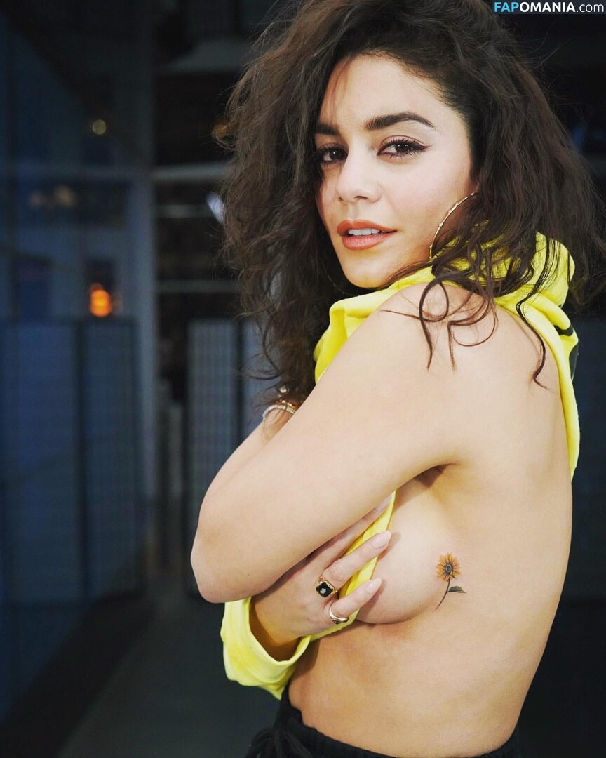 Vanessa Hudgens / vanessahudgens Nude OnlyFans  Leaked Photo #41
