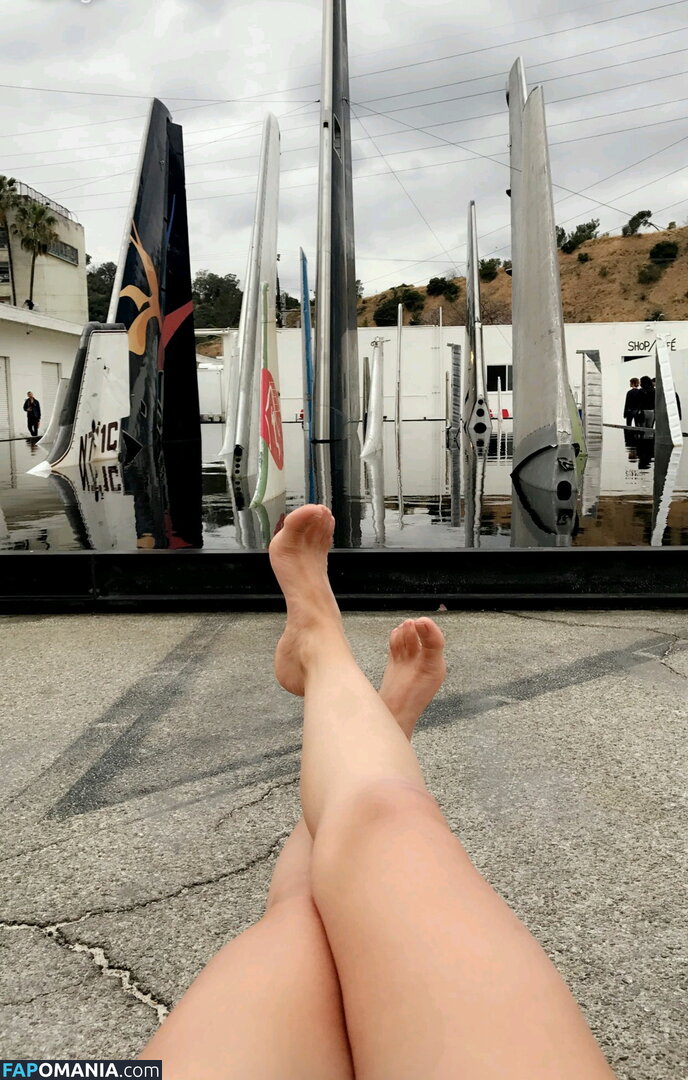Vanessa Lengies / littlelengies Nude OnlyFans  Leaked Photo #23