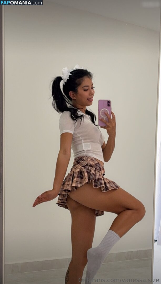 Vanessa / its.vanessasize / queensizettv / vanessa.size Nude OnlyFans  Leaked Photo #5
