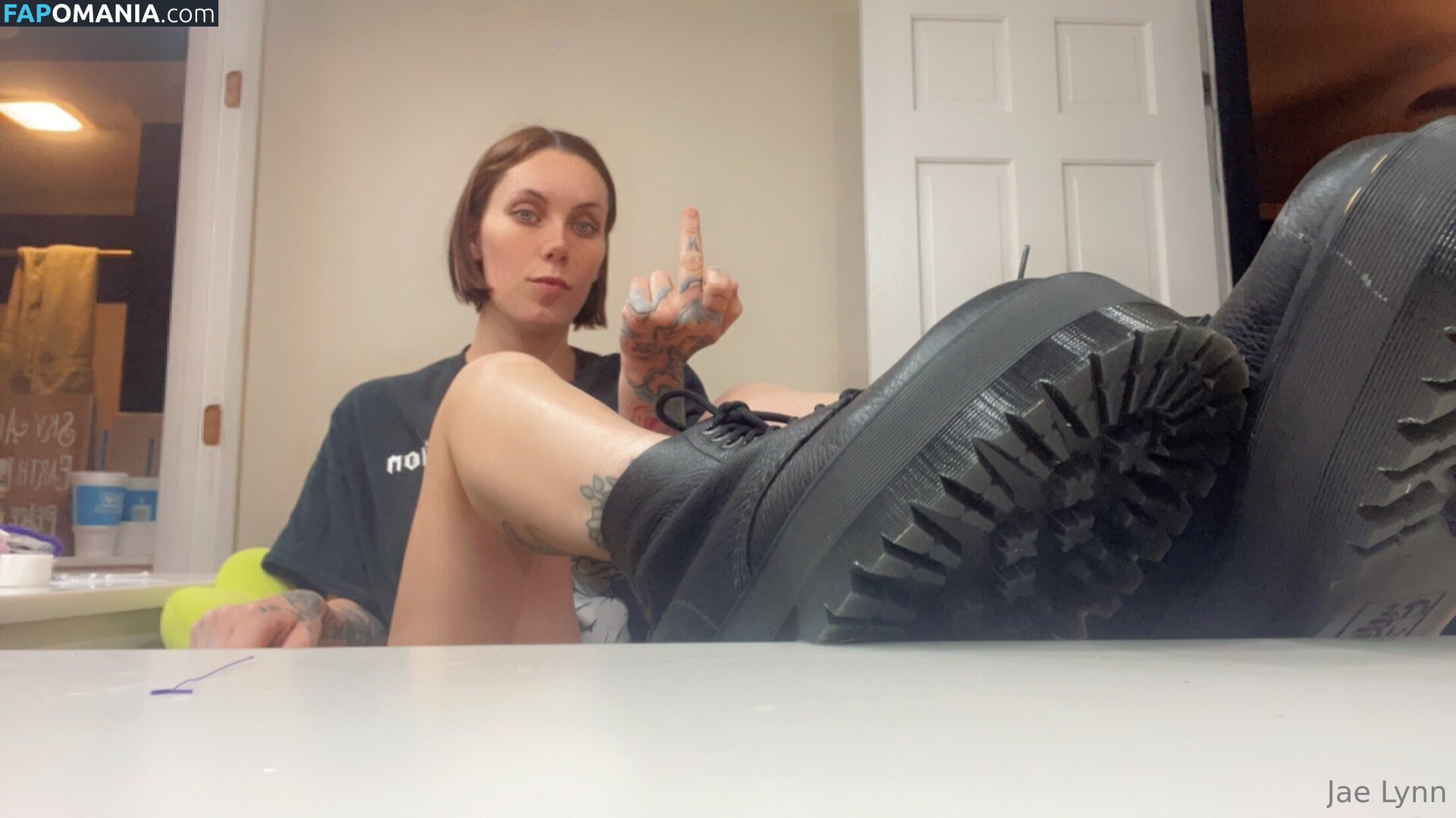 tatsandtoes813 / velvet_trixxx_free Nude OnlyFans  Leaked Photo #3