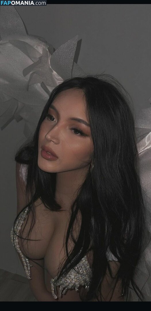 Magallanes ALUA / Venus Lorraine / venuscurtissmith Nude OnlyFans  Leaked Photo #14