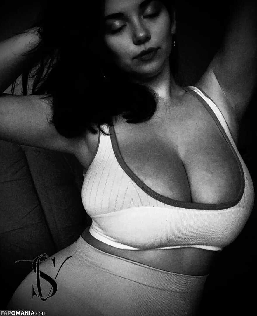 Sarah Venus / Venus Sarah / sarahvenusofficial / thecosmic_sarah Nude OnlyFans  Leaked Photo #2