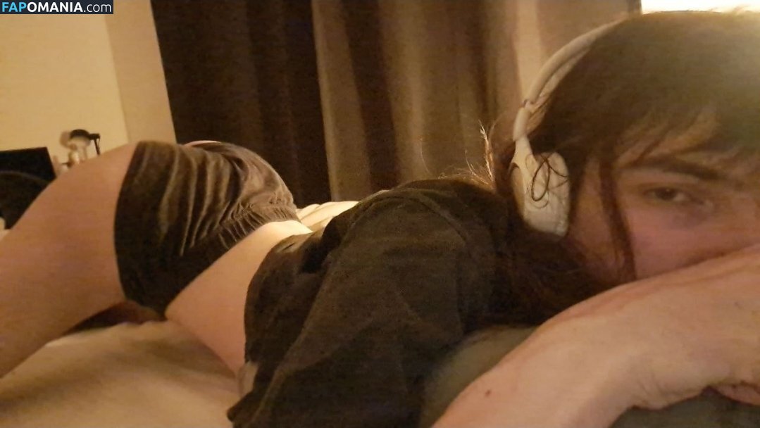 https: / veharxe / venussyinbio / venuswillow_ / venuswolfgirl / venuswolfgirl... / vewolfxe Nude OnlyFans  Leaked Photo #10