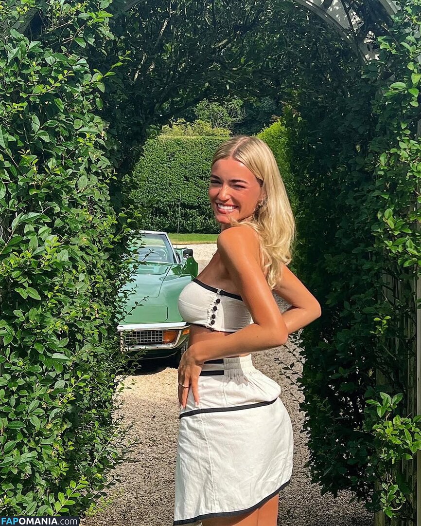 Veronica Kelegian / Veronicakelegian / https: Nude OnlyFans  Leaked Photo #1