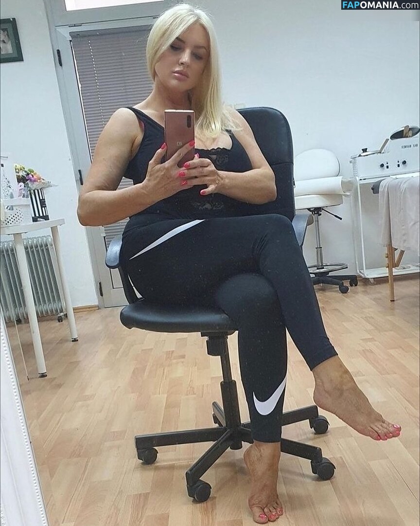 Vesna Pocuca Sana / vesna.pocuca.sana Nude OnlyFans  Leaked Photo #111
