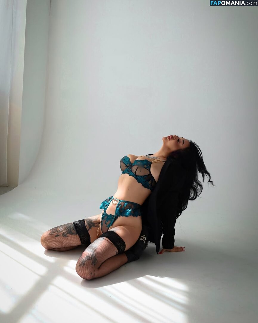 veta__violeta Nude OnlyFans  Leaked Photo #6