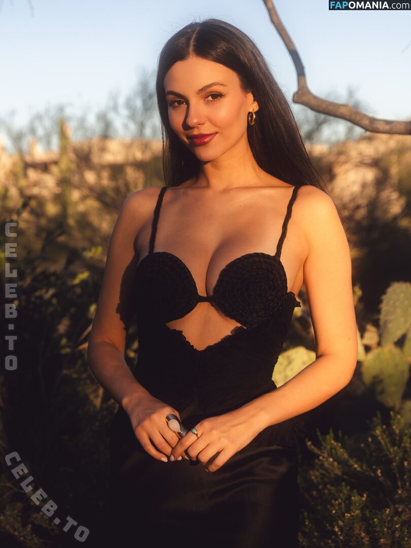 Victoria Justice / https: / victoriajustice Nude OnlyFans  Leaked Photo #79