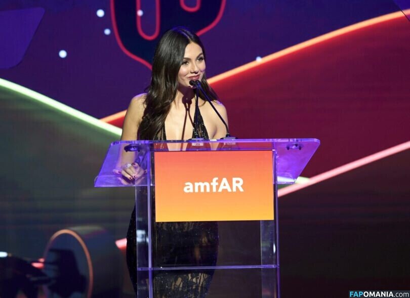 Victoria Justice / https: / victoriajustice Nude OnlyFans  Leaked Photo #108