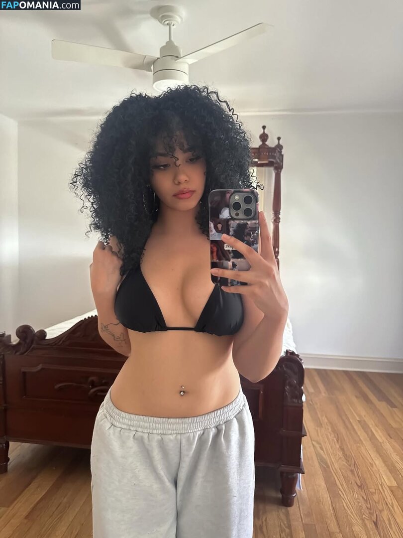 Victoria Vonne / pixieonyxx Nude OnlyFans  Leaked Photo #2
