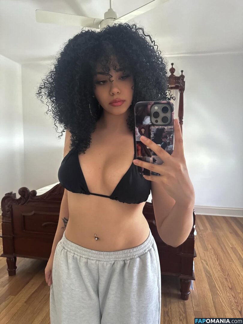 Victoria Vonne / pixieonyxx Nude OnlyFans  Leaked Photo #4