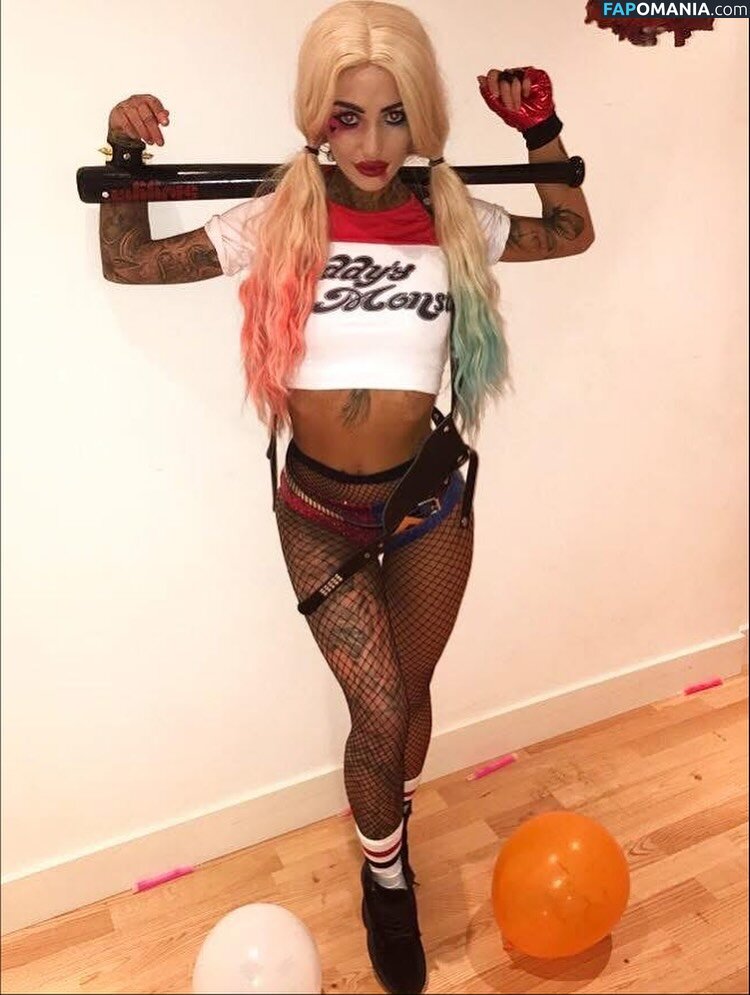 Vikki Blendell Nude OnlyFans  Leaked Photo #5