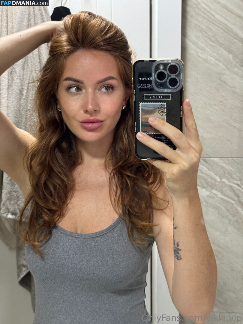 vikki.vip Nude OnlyFans  Leaked Photo #4