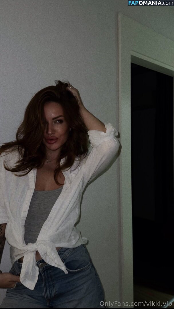 vikki.vip Nude OnlyFans  Leaked Photo #10
