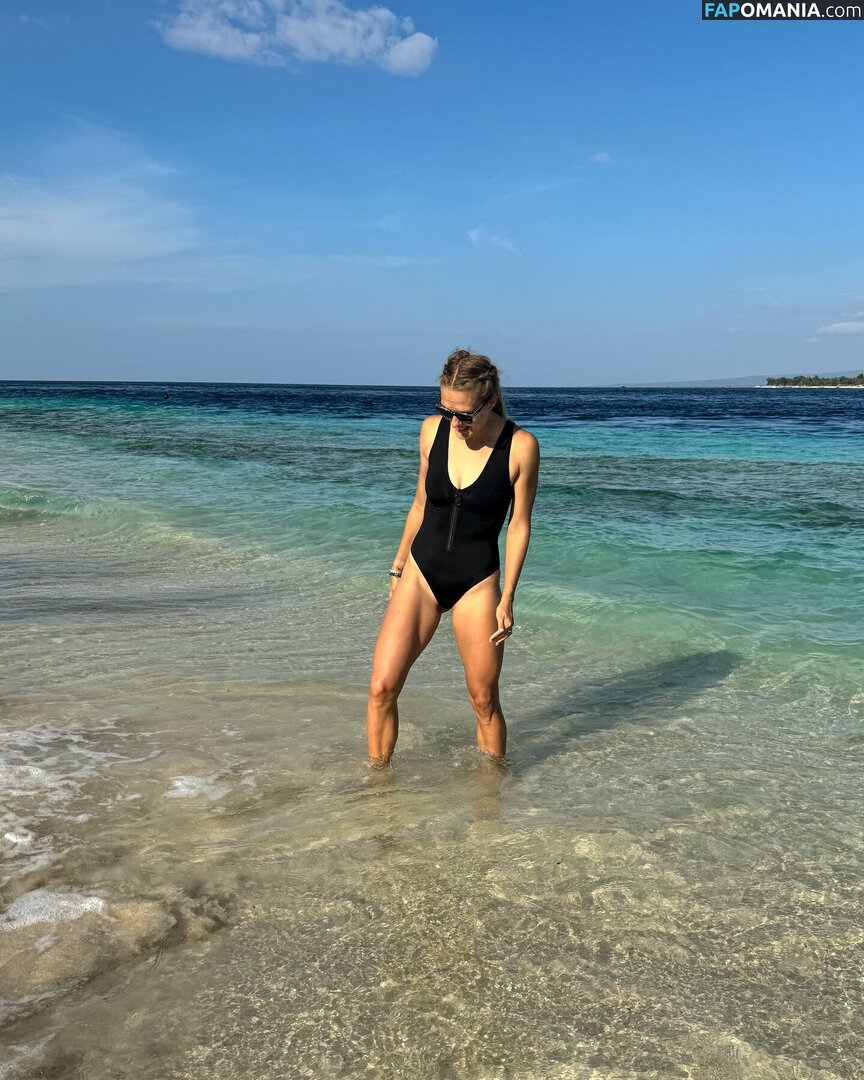 Viktoriia Tkachuk / https: / viktoriiatkachuk_ / viktorytkachuk Nude OnlyFans  Leaked Photo #5