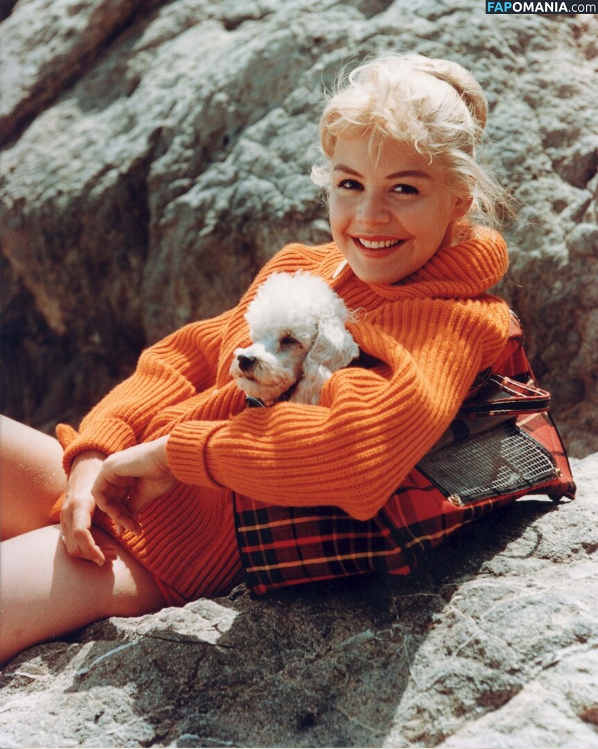 Vintage Sexy Celebs Nude OnlyFans  Leaked Photo #30