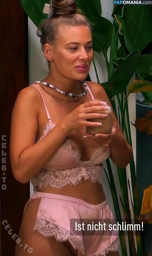 Vintoria Stryczek / vikiiusia Nude OnlyFans  Leaked Photo #3