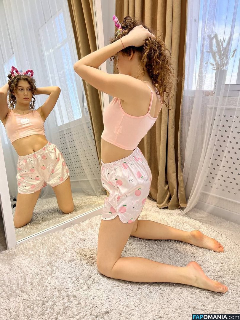 _vitaniemi01 / bloom.xvi / nayane_vitali01 / vitaniemi Nude OnlyFans  Leaked Photo #152