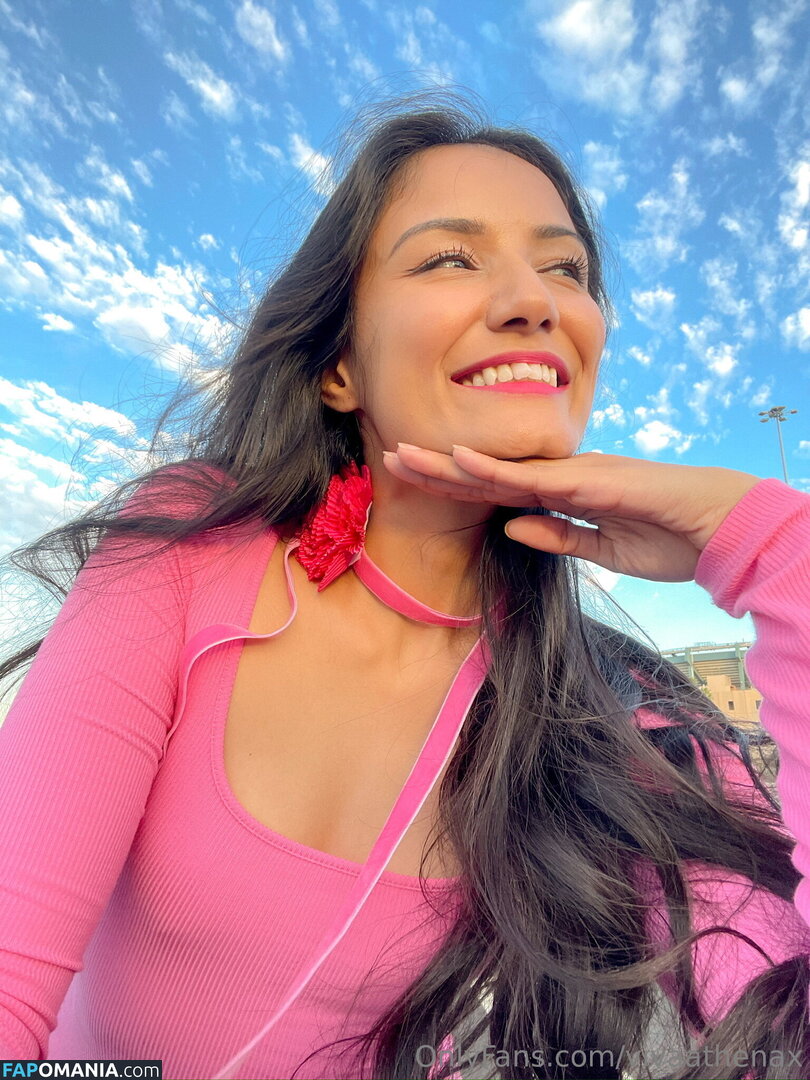 followvivaathena / vivaathenax Nude OnlyFans  Leaked Photo #2