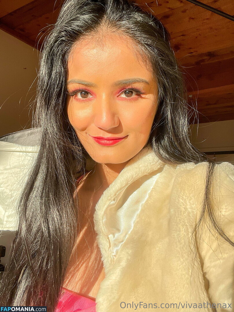followvivaathena / vivaathenax Nude OnlyFans  Leaked Photo #14