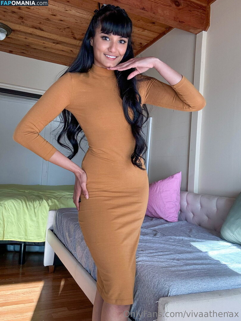followvivaathena / vivaathenax Nude OnlyFans  Leaked Photo #15