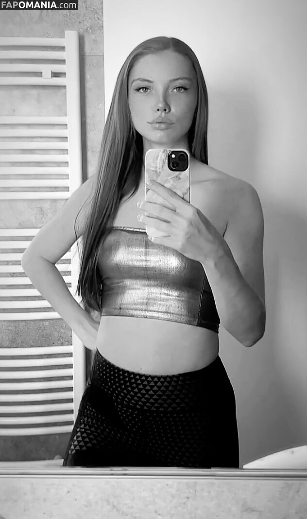 viviansch6 / Vivian Schulz Nude OnlyFans  Leaked Photo #3