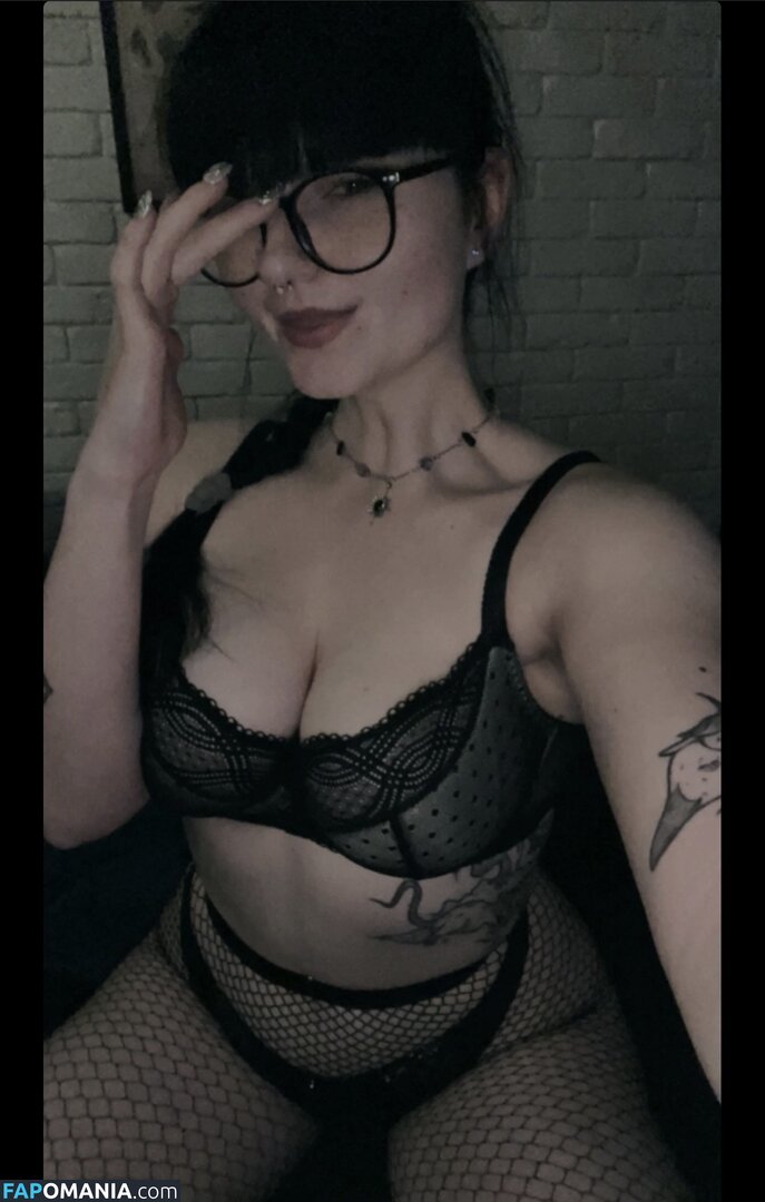 vivickivvv Nude OnlyFans  Leaked Photo #28