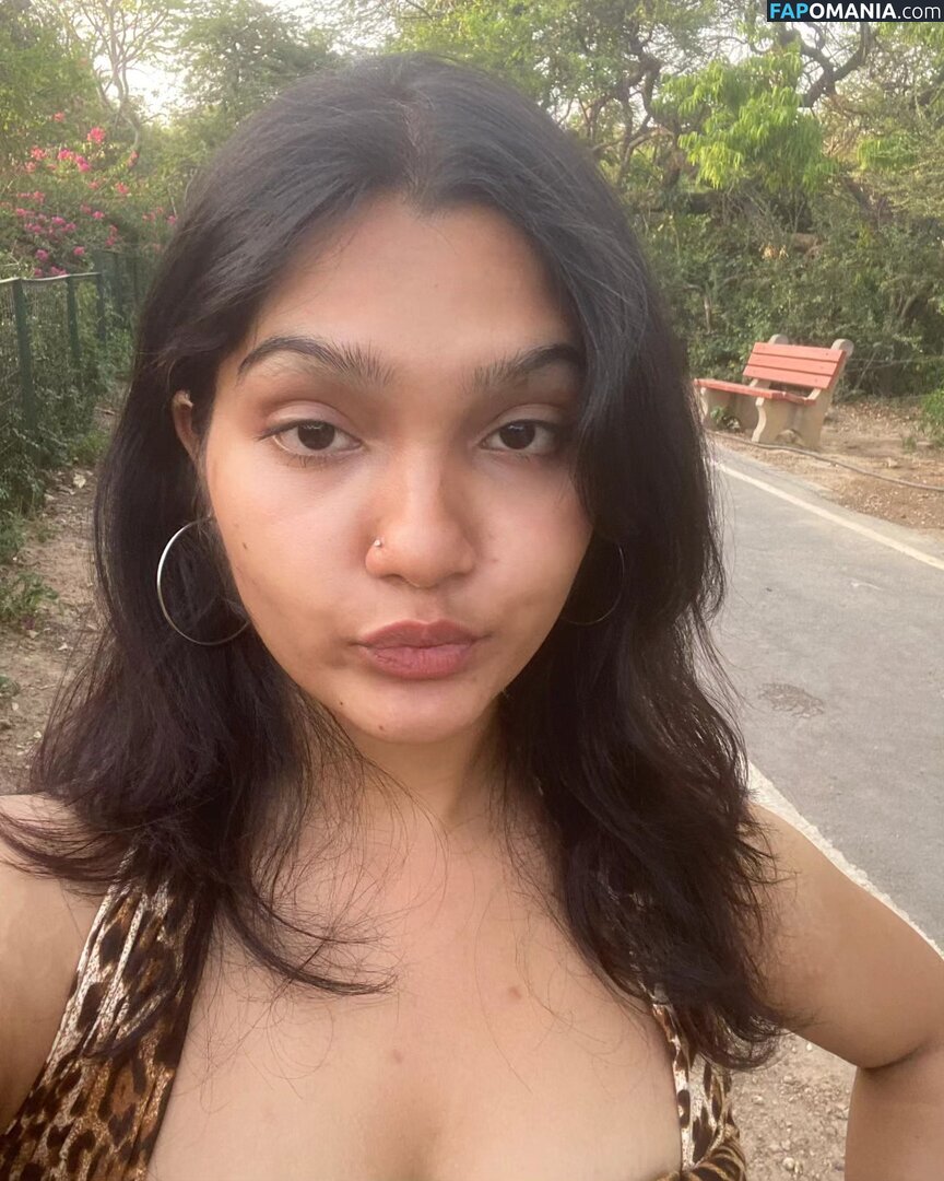 vr / vrindardddd_ Nude OnlyFans  Leaked Photo #17