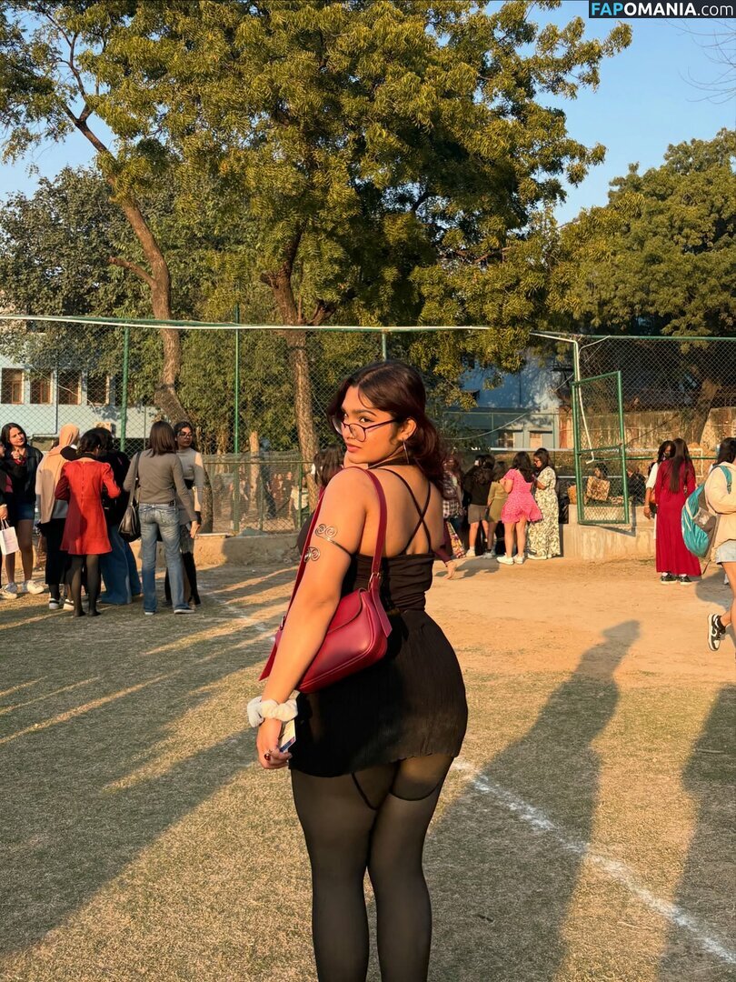 vr / vrindardddd_ Nude OnlyFans  Leaked Photo #31