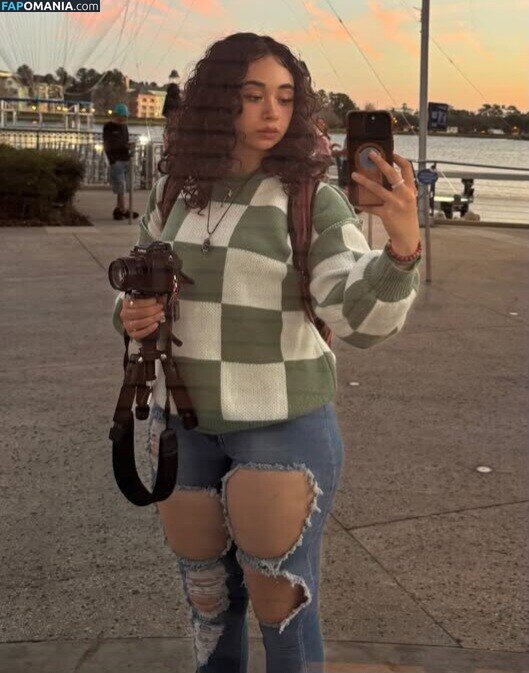 Majesticnessa / Vanessa / vrv0 Nude OnlyFans  Leaked Photo #5