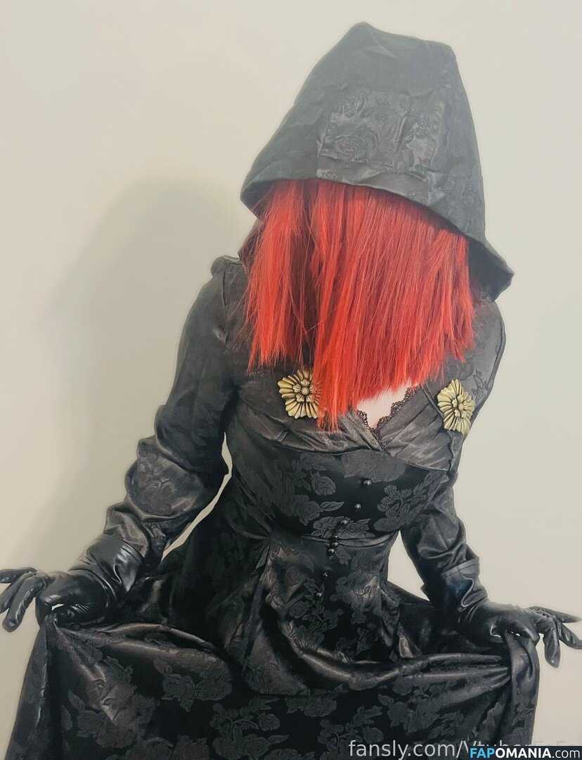 FeFe / VtuberFefe / covfefechan Nude OnlyFans  Leaked Photo #2