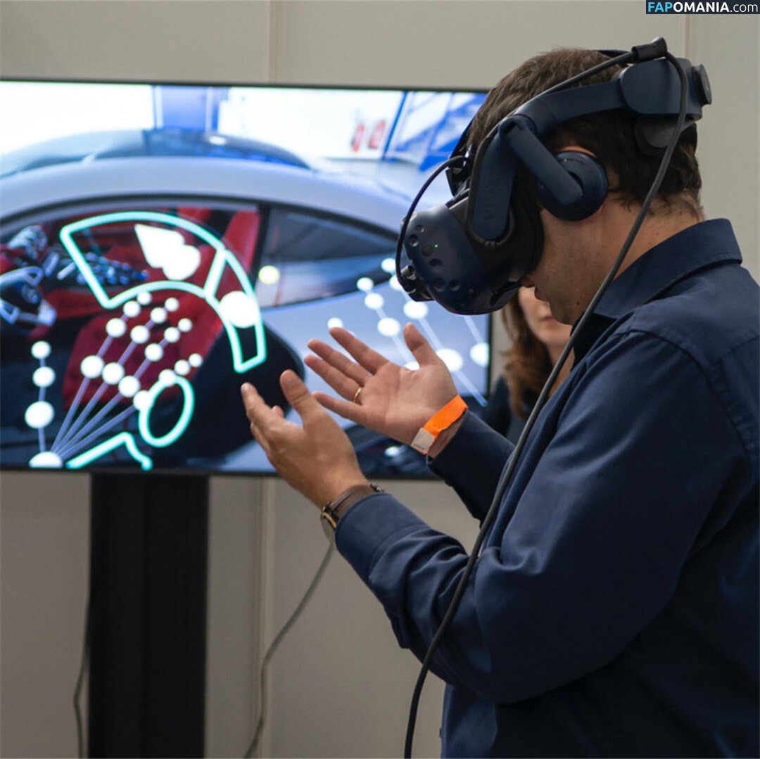 FeFe / VtuberFefe / covfefechan Nude OnlyFans  Leaked Photo #114