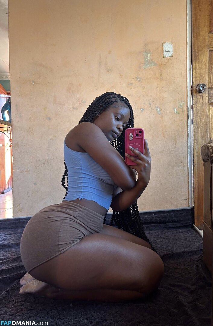 Vunene Taiwo Mabunda / sgepi_ Nude OnlyFans  Leaked Photo #3