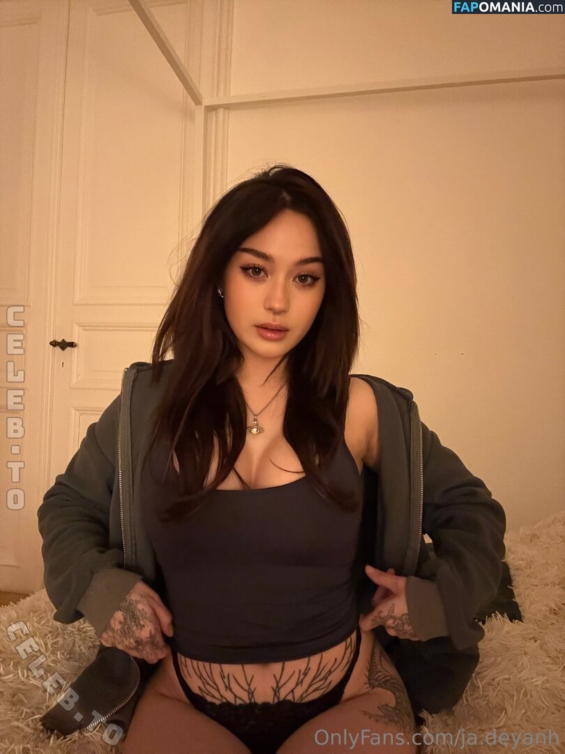 Vylerria / itsjadeyanh / ja.dey / ja.deyanh / vy_beby Nude OnlyFans  Leaked Photo #8