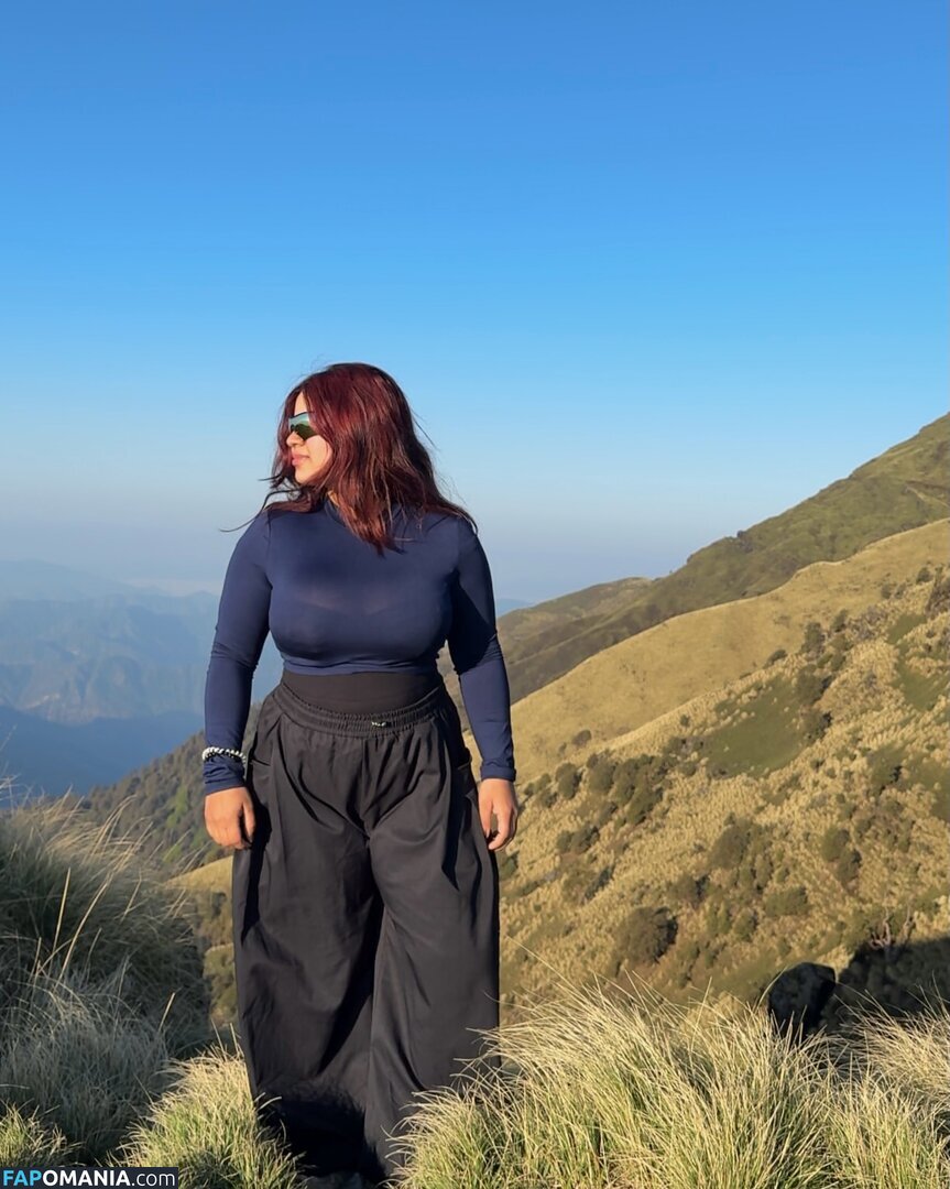 Wanderlust.rawat / ammu_rawat19 Nude OnlyFans  Leaked Photo #5