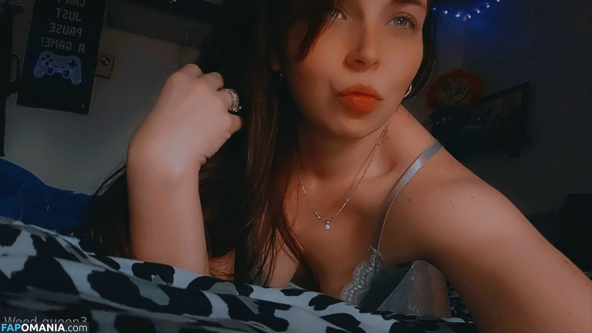 weedqueen33 / weedqueenofficialpage Nude OnlyFans  Leaked Photo #14