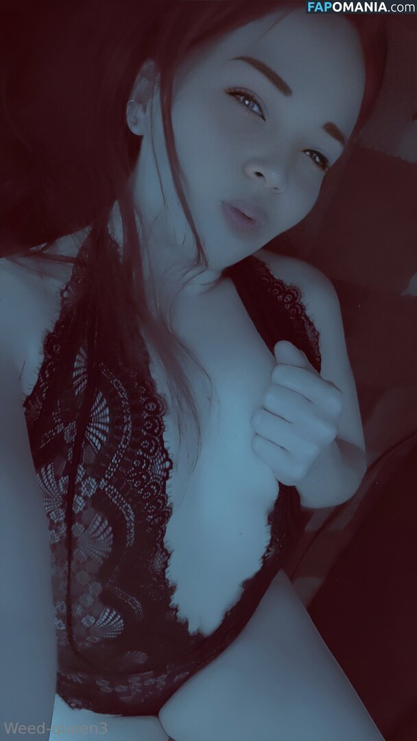 weedqueen33 / weedqueenofficialpage Nude OnlyFans  Leaked Photo #20